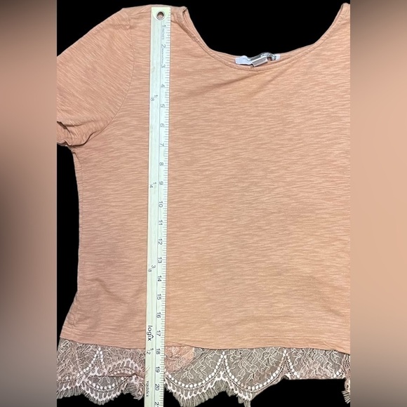 Forever 21 Eyelash Lace Short Sleeve Light Orange/Peach Top Women’s Size Medium - Picture 13 of 14